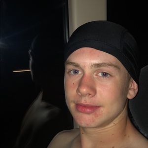 Meet your Posher, Hunter